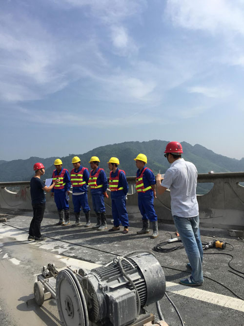 長(zhǎng)沙釜神建筑工程有限公司,長(zhǎng)沙混凝土繩鋸切割,建筑物加固,建筑物拆除,長(zhǎng)沙建筑物加固哪里好 長(zhǎng)沙釜神建筑工程有限公司,長(zhǎng)沙混凝土繩鋸切割,建筑物加固,建筑物拆除,長(zhǎng)沙建筑物加固哪里好