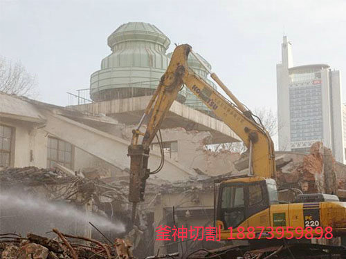 長沙釜神建筑工程有限公司,長沙混凝土繩鋸切割,建筑物加固,建筑物拆除,長沙建筑物加固哪里好